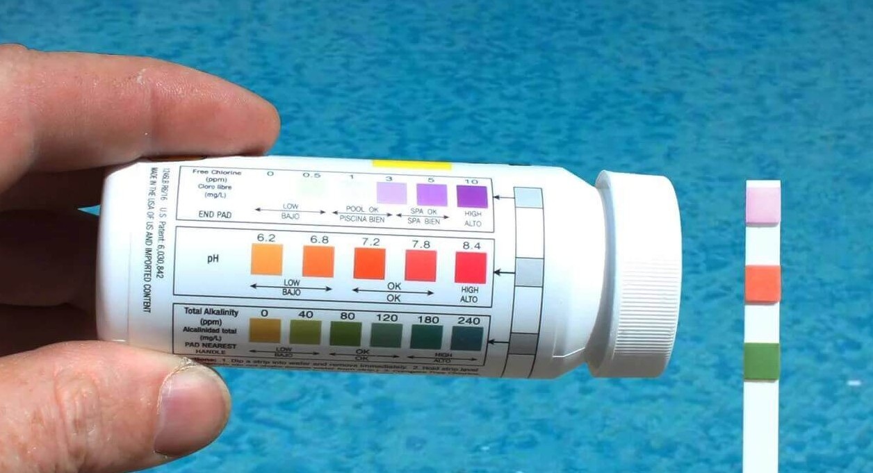 Que thử độ cứng của nước là gì?